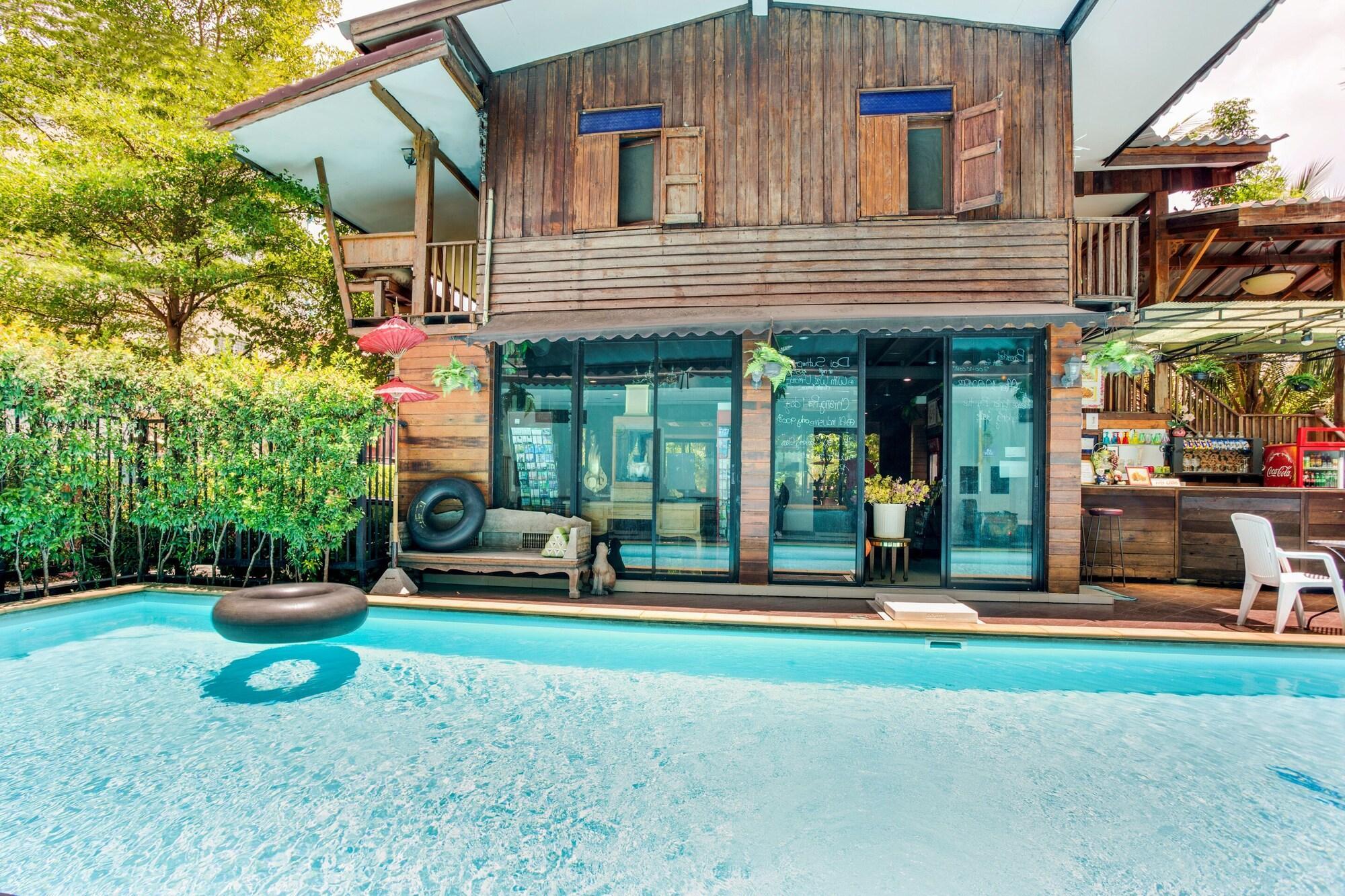 Capital O 1051 Pagoda House Chiang Mai Exterior foto