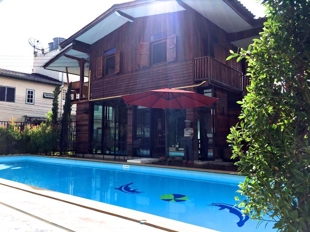 Capital O 1051 Pagoda House Chiang Mai Exterior foto